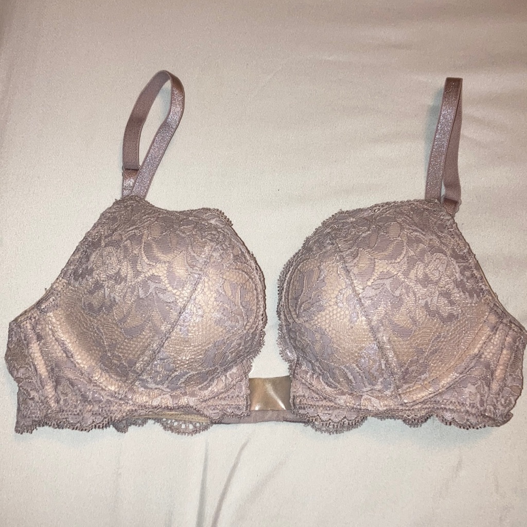 Women’s Victoria’s Secret Very Sexy All Over Lace Push Up Plunge Bra